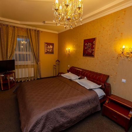 Sunrise Park Hotel Zaporizhia Екстериор снимка