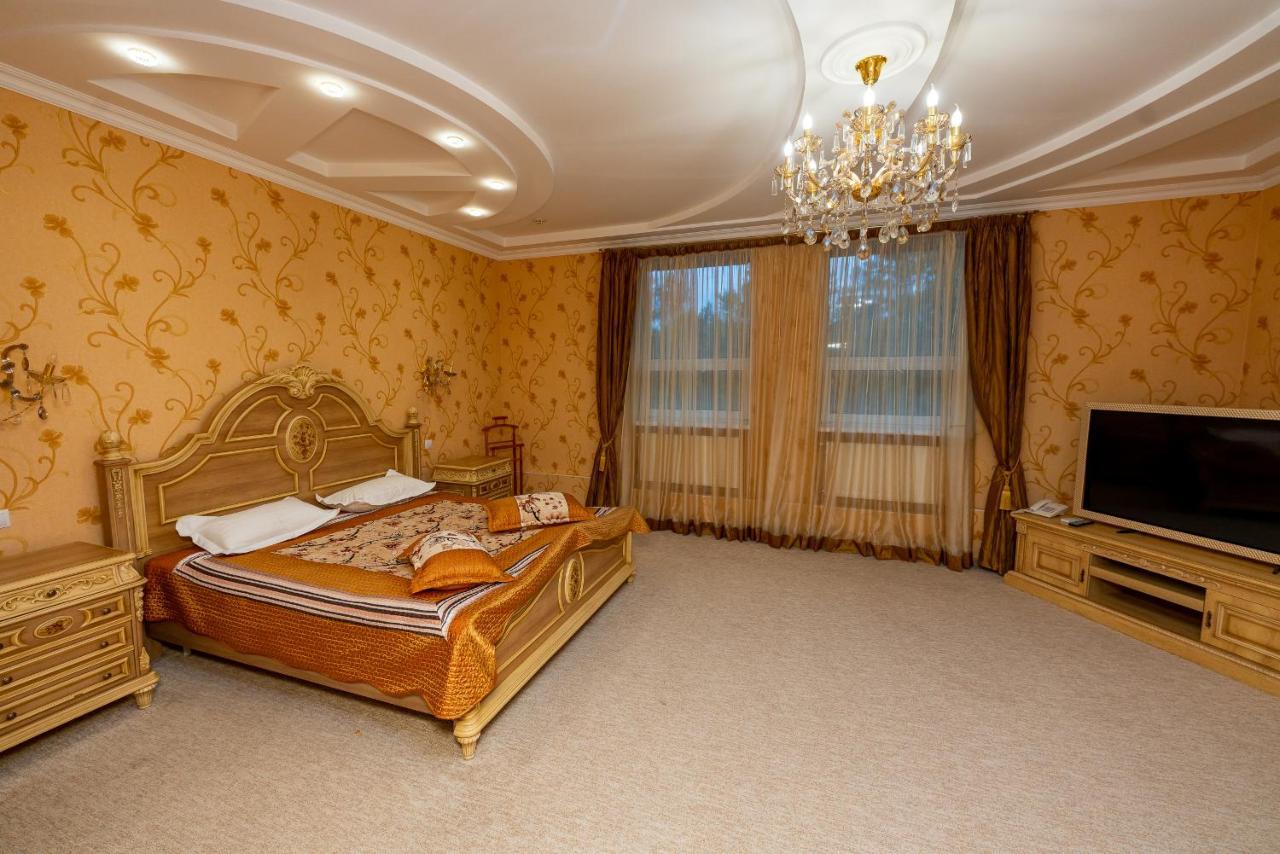 Sunrise Park Hotel Zaporizhia Екстериор снимка