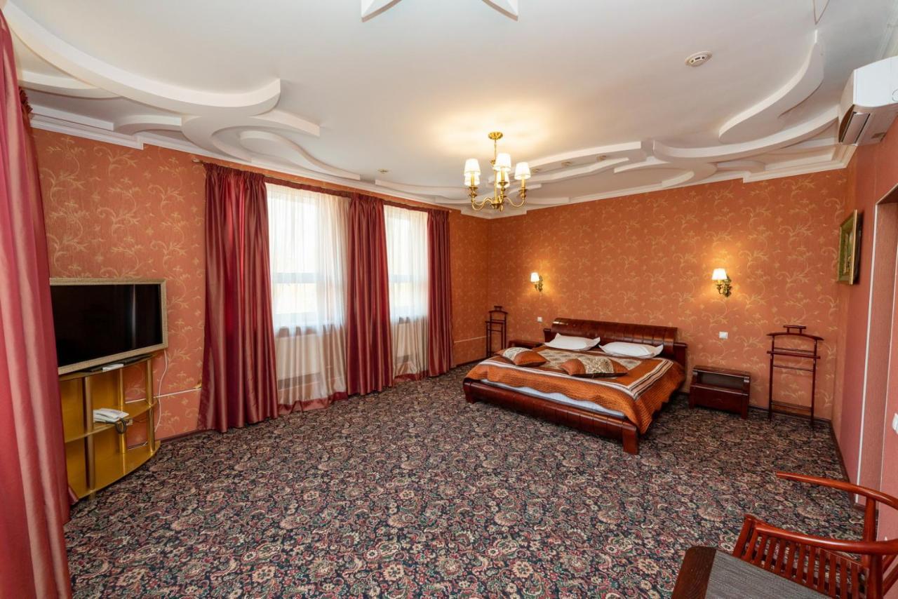 Sunrise Park Hotel Zaporizhia Екстериор снимка