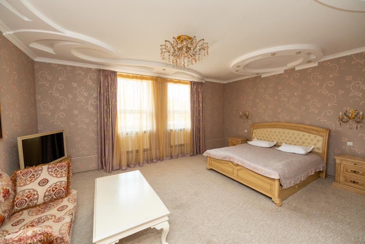 Sunrise Park Hotel Zaporizhia Екстериор снимка